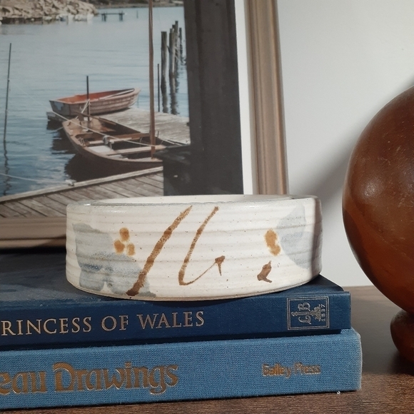 Signed Pottery Floral Ring - Picture 7 of 7